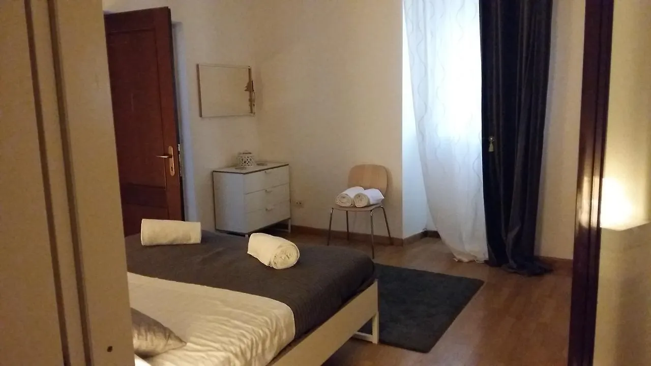 Ferienwohnung Lilium House Aventino Rom Italien
