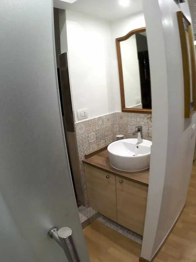 Ferienwohnung Lilium House Aventino Rom 0*,
